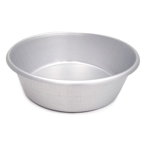 Round silver sugaring pan.